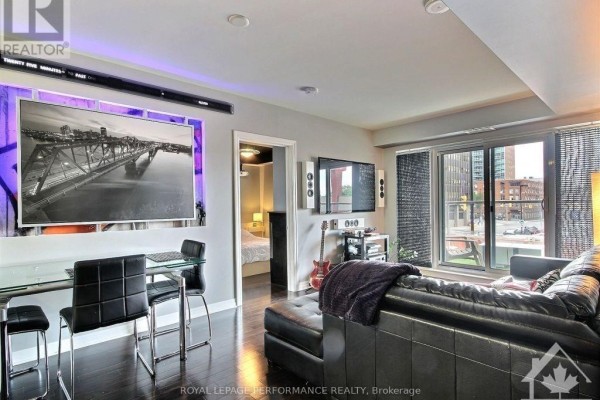 Dining room - 202 - 242 Rideau Street, Ottawa, ON K1N0B7 Photo 5