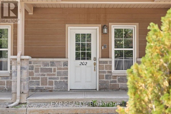 Kitchen - 202 - 245 Equinox Drive E, Russell, ON K0A1W0 Photo 4