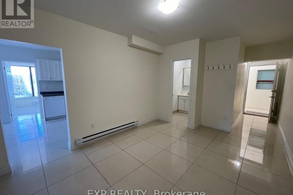 Bedroom 2 - 202 - 258 Lakeshore Road E, Mississauga, ON L5G1G9 Photo 4
