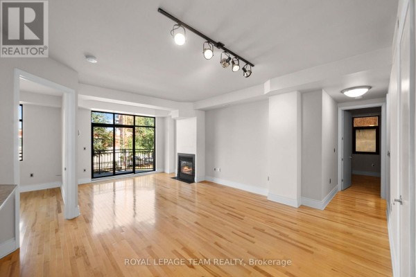 202 - 260 Besserer Street, Ottawa, ON K1N1J3 Photo 5