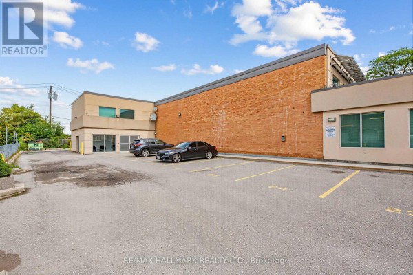 202 - 30 Kern Road, Toronto, ON M3B1T1 Photo 5