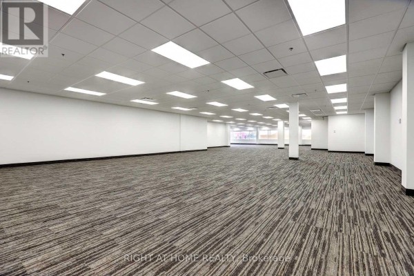 202 - 320 Matheson Boulevard W, Mississauga, ON L5R3R1 Photo 5