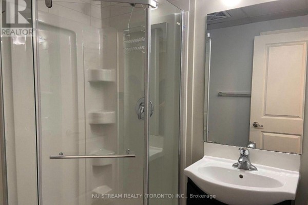 202 - 335 College Street, Toronto, ON M5T1S2 Photo 4