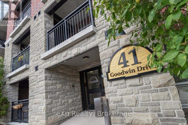 Living room - 202 - 41 Goodwin Drive, Guelph, ON N1L0E7 Photo 2