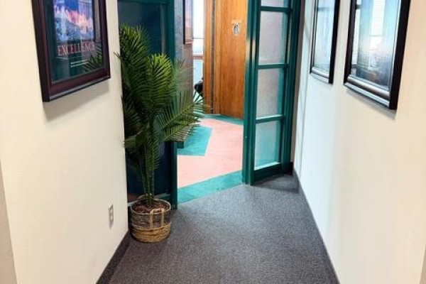 202 - 4786 Queen Street, Niagara Falls, ON, photo 2