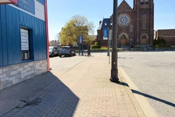 202 - 4786 Queen Street, Niagara Falls, ON, photo 3