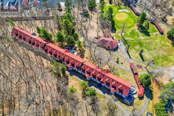202 & 206 - 12 Bigwin Island, Lake Of Bays, ON, photo 2