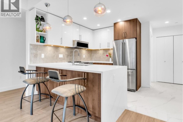 202 11703 Fraser Street, Maple Ridge, BC V2X6C4 Photo 4