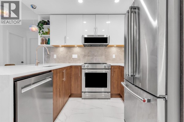 202 11703 Fraser Street, Maple Ridge, BC V2X6C4 Photo 5