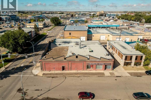202 12c Street N, Lethbridge, AB T1H2M7 Photo 4