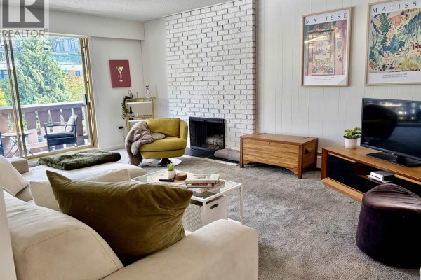 202 1345 Chesterfield Avenue, North Vancouver, BC V7M2N1 Photo 4