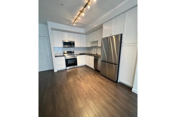 202 15815 85 Avenue, Surrey
