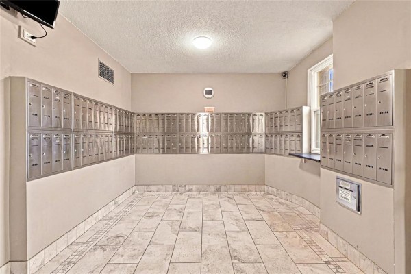 Living room - 202 175 Pulberry Street, Winnipeg, MB R2M3X6 Photo 3