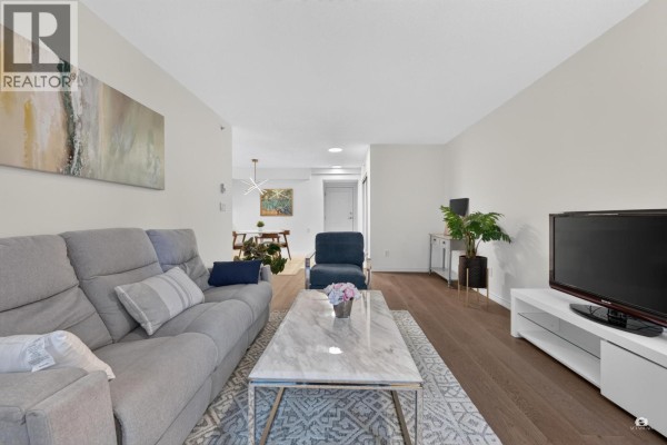 202 5639 Hampton Place, Vancouver, BC V6T2H6 Photo 5