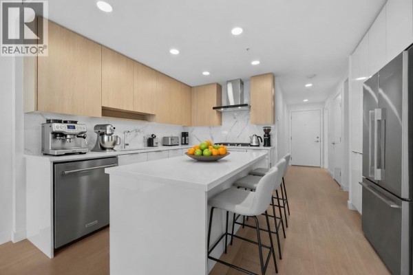 202 7769 Park Crescent, Burnaby, BC V3N0J7 Photo 5
