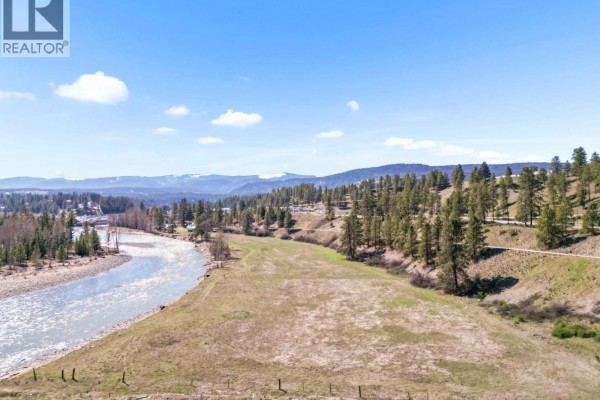 202 A,b,c 5a Highway, Princeton, BC, photo 3