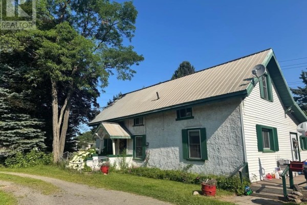 202 Allens Side Rd, Sault Ste  Marie, ON, photo 2