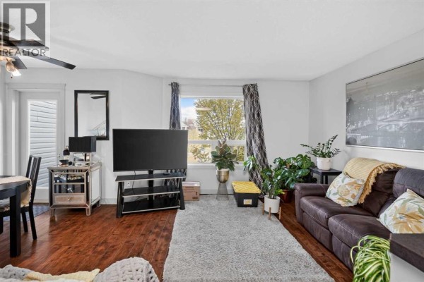 4pc Bathroom - 202 Bayside Point Sw, Airdrie, AB T4B2X6 Photo 5