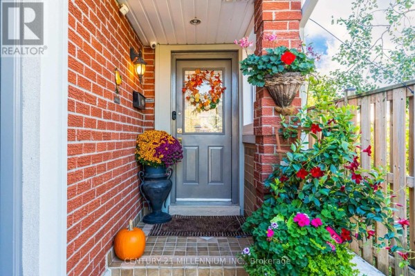 Sunroom - 202 Bufford Drive, Brampton, ON L6Y3N3 Photo 5