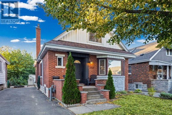Recreation room - 202 Huxley Avenue S, Hamilton, ON L8K2R3 Photo 4