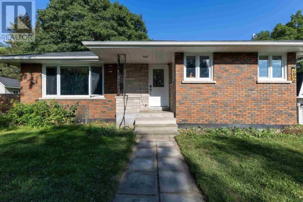 202 Old Goulais Bay Rd, Includes 196 Old Goulais Bay Road, Sault Ste  Marie, ON, photo 3