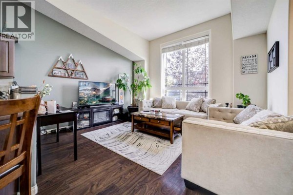 Kitchen - 202 Silkstone Road W, Lethbridge, AB T1J4C5 Photo 3