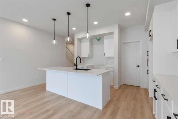 Bedroom 3 - 202 Stetson Lo, Ardrossan, AB T8E2E4 Photo 5