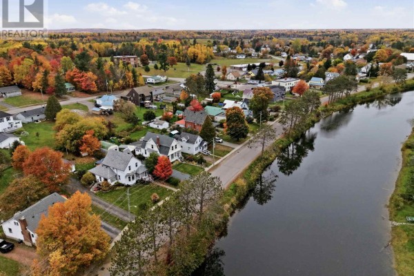 Den - 202 Water St, Thessalon, ON P0R1L0 Photo 4