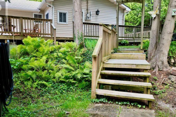 202 Whiskey Harbour Road, Northern Bruce Peninsula, ON N0H1W0 Photo 5