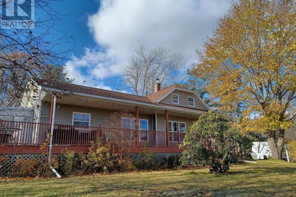 202 White Point Road, Liverpool, NS, photo 2