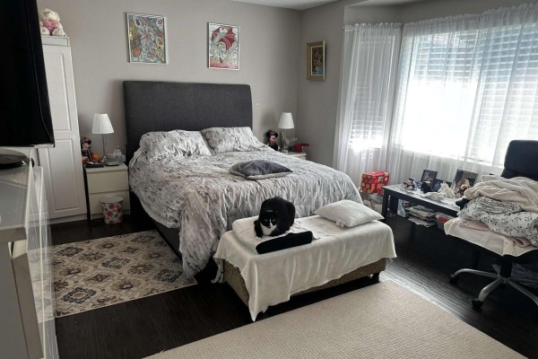 2020 156a Street, Surrey, BC V4A6S3 Photo 4