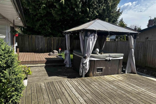 2020 156a Street, Surrey, BC V4A6S3 Photo 5