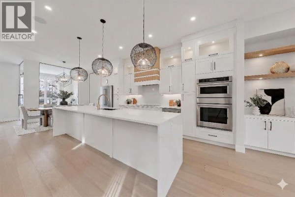 2021 26 Avenue Sw, Calgary, AB, photo 2