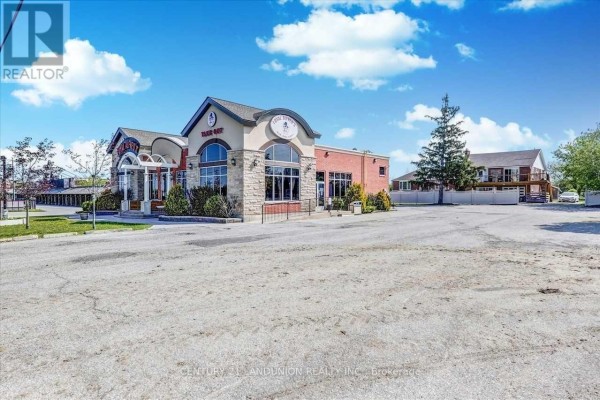 20215 Woodbine Avenue, East Gwillimbury, ON, photo 2