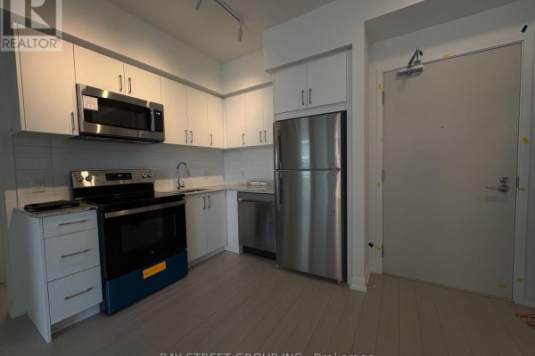 2022 - 4010 Eglinton Avenue W, Toronto, ON, photo 3