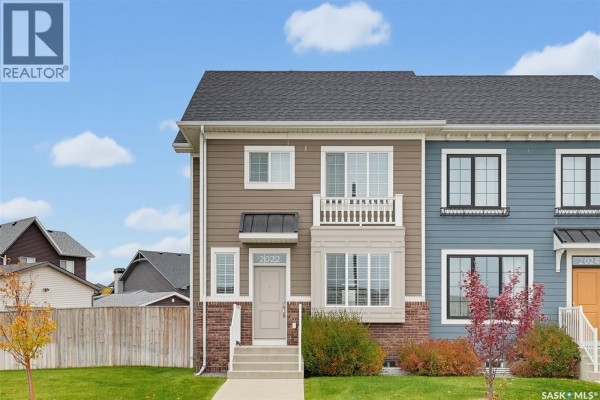 Townhouse for sale at 2022 Brighton Common, Saskatoon, SK - MLS® YvArvy