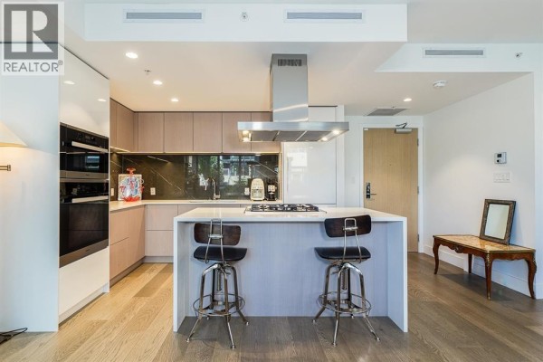 2025 Curling Road, North Vancouver, BC V7P3B4 Photo 5