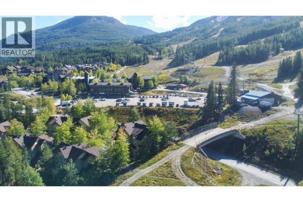 Full bathroom - 2025 Greywolf Drive Unit# 1, Panorama, BC V0A1T0 Photo 5