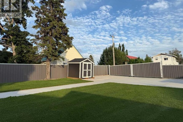 2027 20 Avenue, Bowden, AB T0M0K0 Photo 2