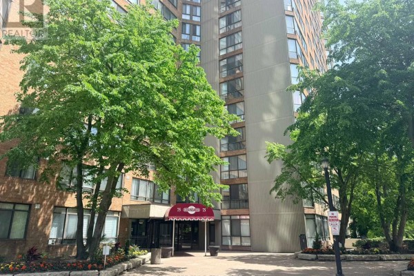 2028 - 75 Bamburgh Circle, Toronto, ON, photo 2
