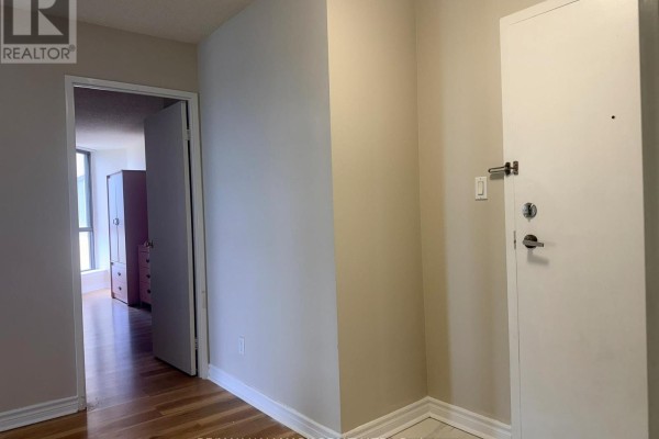 2028 - 75 Bamburgh Circle, Toronto, ON, photo 3