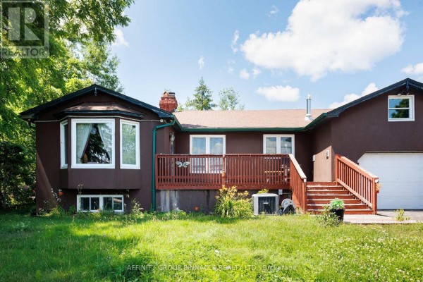 Primary Bedroom - 2029 Pigeon Lake Road, Kawartha Lakes, ON K9V4R5 Photo 3