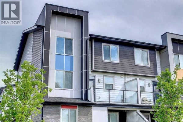Living room - 203, 245 Redstone  Ne, Calgary, AB T3N1M6 Photo 3