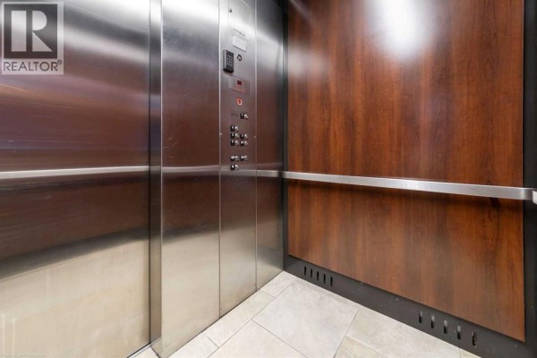 4pc Bathroom - 203, 4102 69 Avenue, Lloydminster, AB T9V7K5 Photo 4