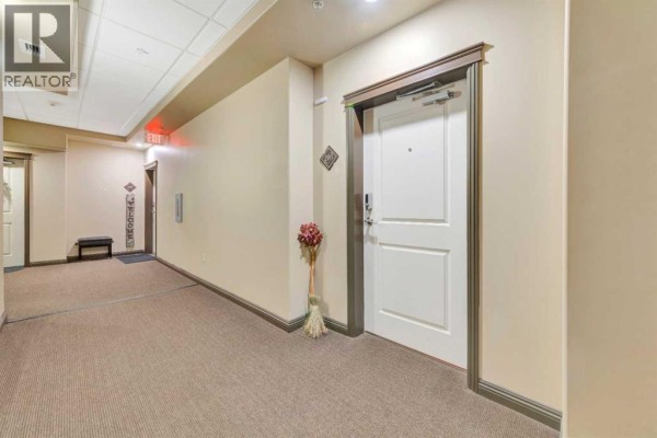 Bedroom - 203, 4102 69 Avenue, Lloydminster, AB T9V7K5 Photo 5