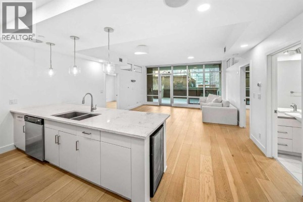 4pc Bathroom - 203, 530 12 Avenue Sw, Calgary, AB T2R0B1 Photo 2
