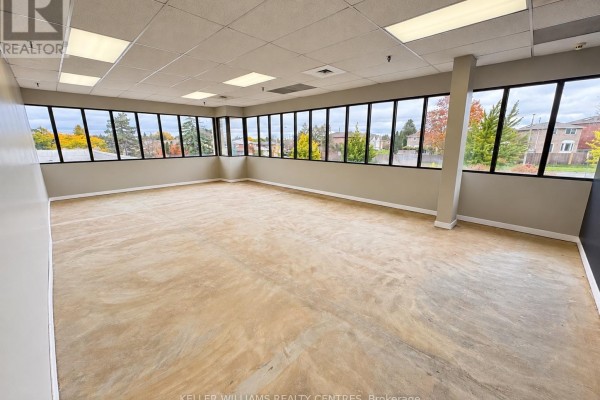 203 - 1001 Sandhurst Circle, Toronto