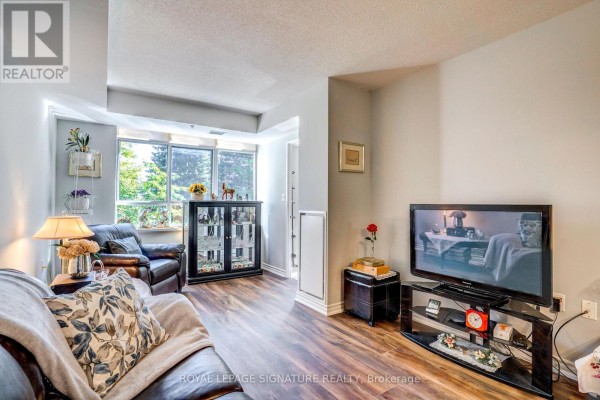 Primary Bedroom - 203 - 115 Bonis Avenue, Toronto, ON M1T3S4 Photo 4