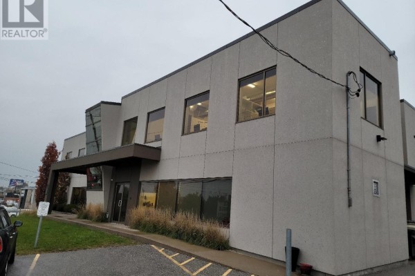 203 - 1245 Caledonia Road, Toronto, ON M6A2X6 Photo 3
