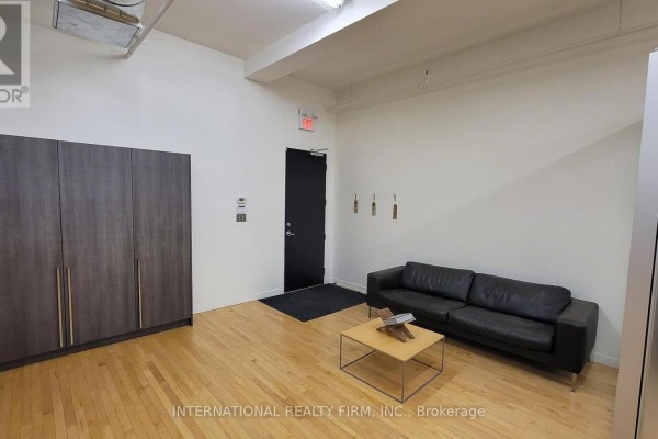 203 - 1245 Caledonia Road, Toronto, ON M6A2X6 Photo 4